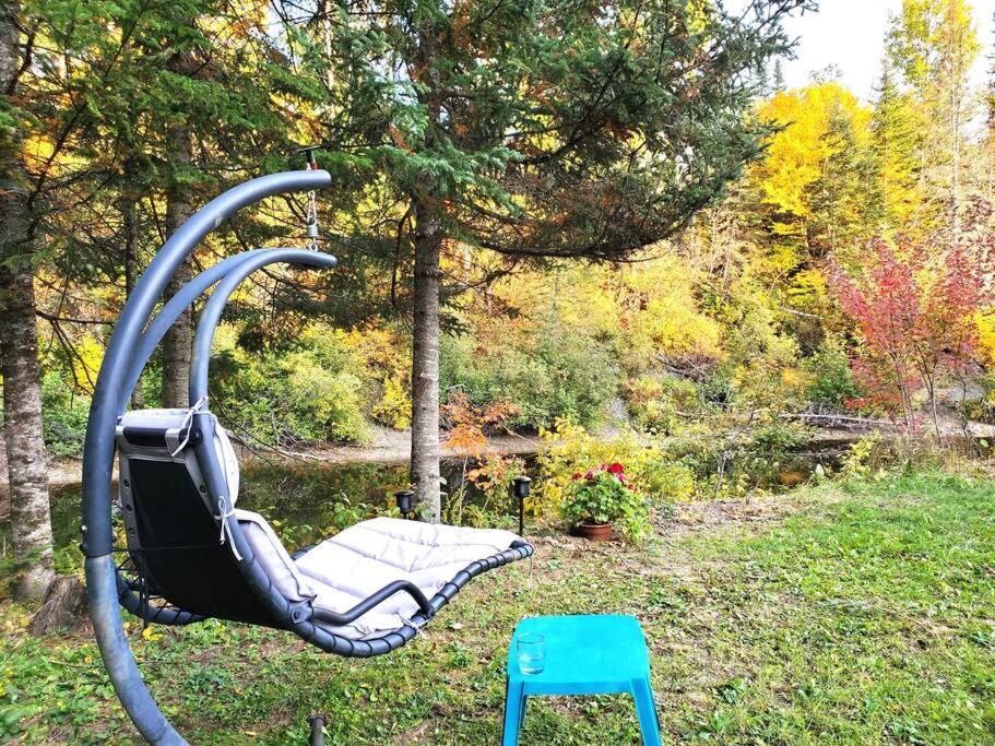 Chalet Riviere - Bord De Riviere - Romantique Saint-Alexis-des-Monts Luaran gambar